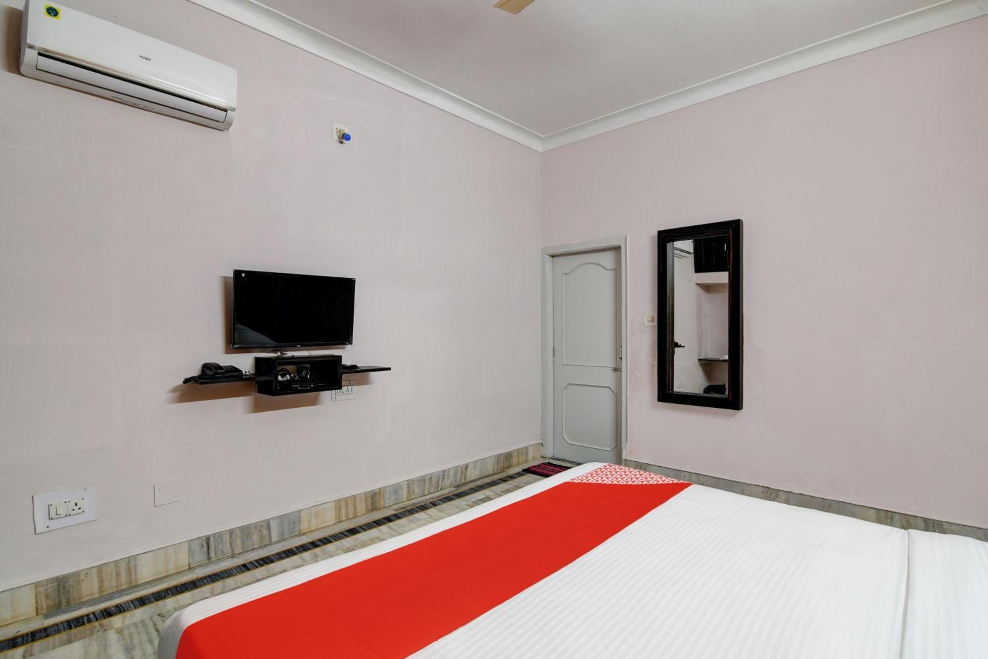 Hotel O Pramod Residency Бхубанешвар Екстериор снимка